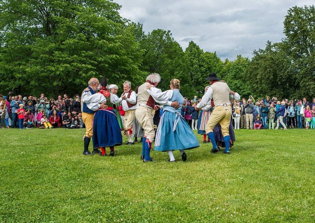 Så firas Midsommar i Slottsskogen