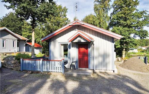 Lovely Home In Heberg With Kitchen