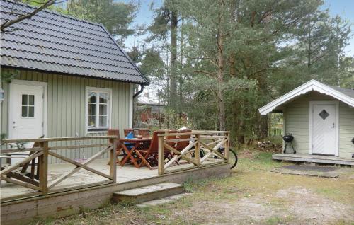 Amazing Home In Lttorp With Kitchen