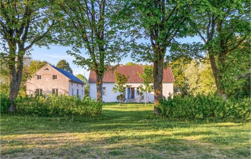 Gorgeous Home In Hemse With Kitchen