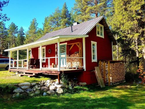 Charmantes Ferienhaus in der Wildnis Lapplands