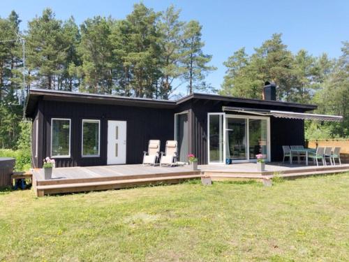 Nice cottage in Larbro, 150 m from one of Gotlands quietest beaches