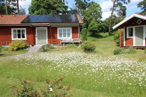 Holiday home in Molnbo near Gnesta